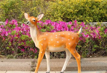 鹿雕塑-公園街道創意玻璃鋼一只站立的鹿雕塑