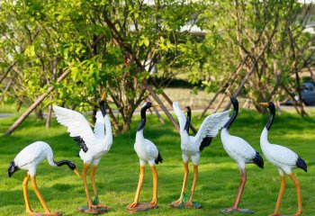 鶴雕塑-公園玻璃鋼彩繪創意鶴雕塑