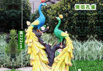 孔雀雕塑-公園里兩只情侶玻璃鋼彩繪孔雀雕塑