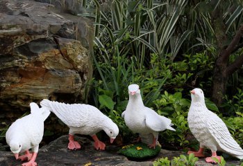 鴿子雕塑-公園戶外池塘邊仿真動物玻璃鋼材質(zhì)鴿子雕塑