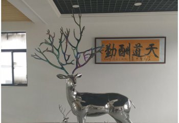 梅花鹿雕塑-戶外園林不銹鋼鏡面大型梅花鹿雕塑