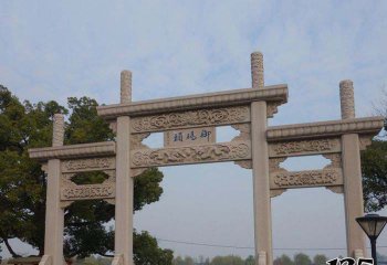 牌坊雕塑-景區(qū)湖邊碼頭簡(jiǎn)易三門(mén)牌坊花崗巖石雕