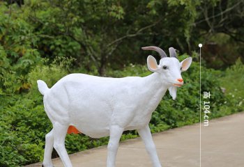 山羊雕塑-街道上擺放的行走的玻璃鋼仿真山羊雕塑