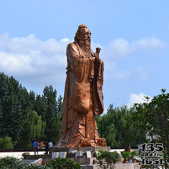 孔子雕塑-景區(qū)園林大型至圣先師孔子孔圣人景觀銅雕像高清圖片