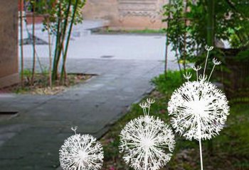 以不銹鋼為元素的鏤空塔，讓城市更加美觀