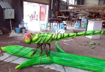 蜻蜓雕塑-動(dòng)物園城市花園彩繪玻璃鋼蜻蜓雕塑