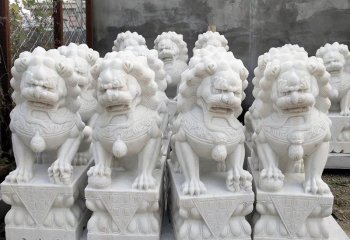 北京石獅子景區大型漢白玉看門神獸，象征著家園安全