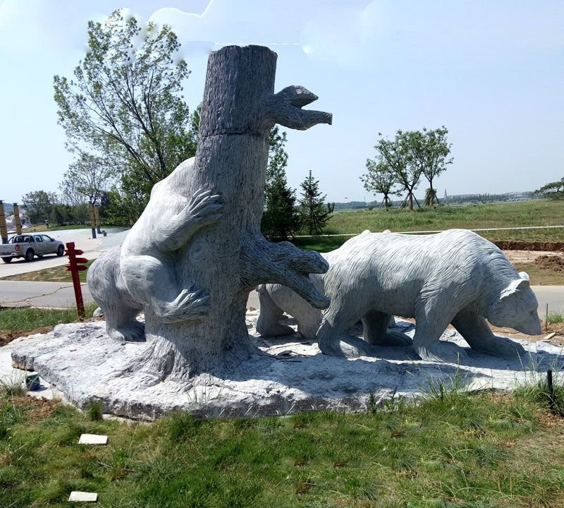 石雕狗熊公園動物雕塑-公園狗熊石雕高清圖片